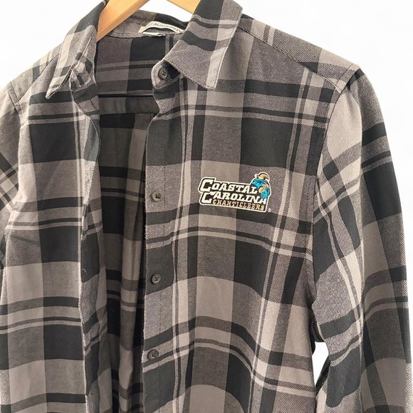 Coastal Carolina Port Authority Black and Gray Plaid Flannel Medium - Picture 3 of 5